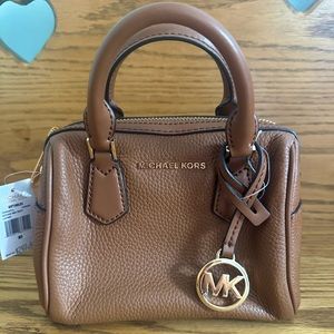 Michael Kors Bedford Mini Crossbody